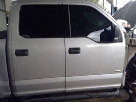 2016 FORD F150, XLT MODEL, CREW CAB, 3.5L , AT, 4WD.  F26303